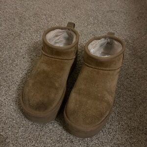 Ugg Platform